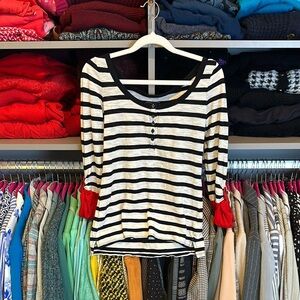 Express gray/black striped roll tab long sleeve scoop neck top size XS